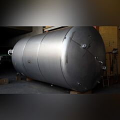 31000 Liter Fruchtsaftbehälter aus V2A (1,4 KG/L)