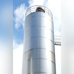 125000 Liter isolierter Lagertank aus V2A mit Rührwerk