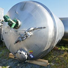 19600 Liter heat-/coolable pressure tank, Aisi 304 with blades agitator