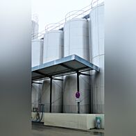 100000 Liter isolierter Lagertank aus V2A mit Propellerrührwerk