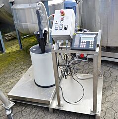 dosing system with integrated Sera membrane feed pump R 411 W & suction lance SL-02