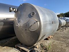 9000 Liter Gebrauchter Behälter aus  ,AISI304 (V2A) 1.4301