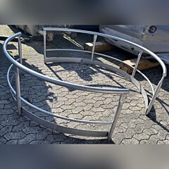 2-piece railing made, Aisi 304 for tanks