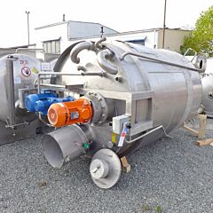 5000 liter insulated agitator tank, Aisi 316 with 3 agitators