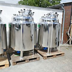 920 Liter pharmaceutical process vessel with magnetic agitator (AISI316L)