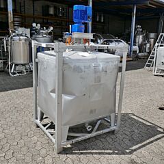 1000 liter agitator container, Aisi 304 with inclined blade agitator