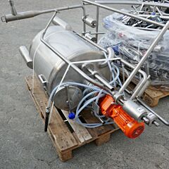 200 Liter Rührwerksbehälter aus V4A mit Becherrührwerk