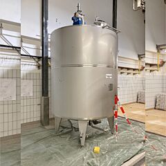 7000 Liter heiz-/kühlbarer Rührwerksbehälter aus V2A mit Balkenrührwerk