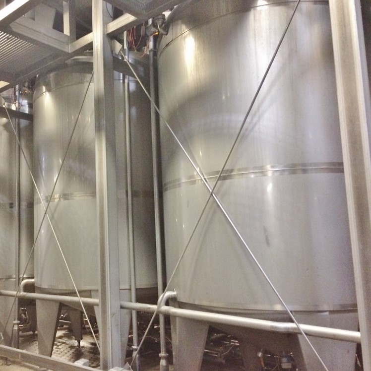 Sterile tanks for aseptic storage: properties and special features